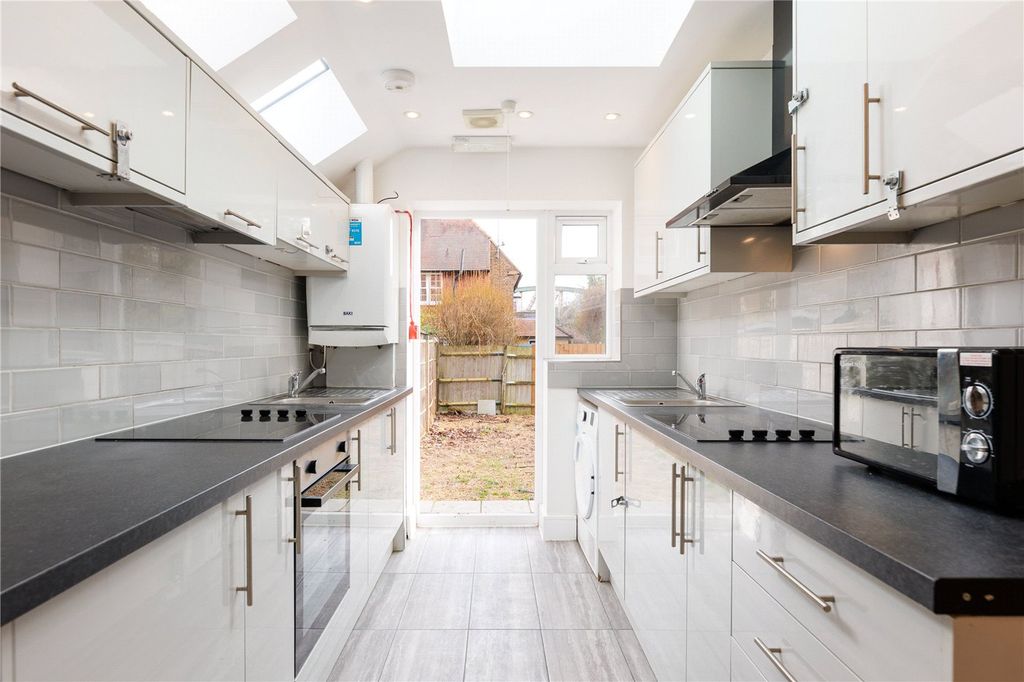 Property photo 2 of 6 Picture No. 03