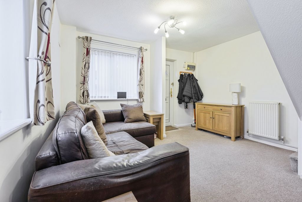 Property photo 2 of 13 Pbox-Img.Jpg