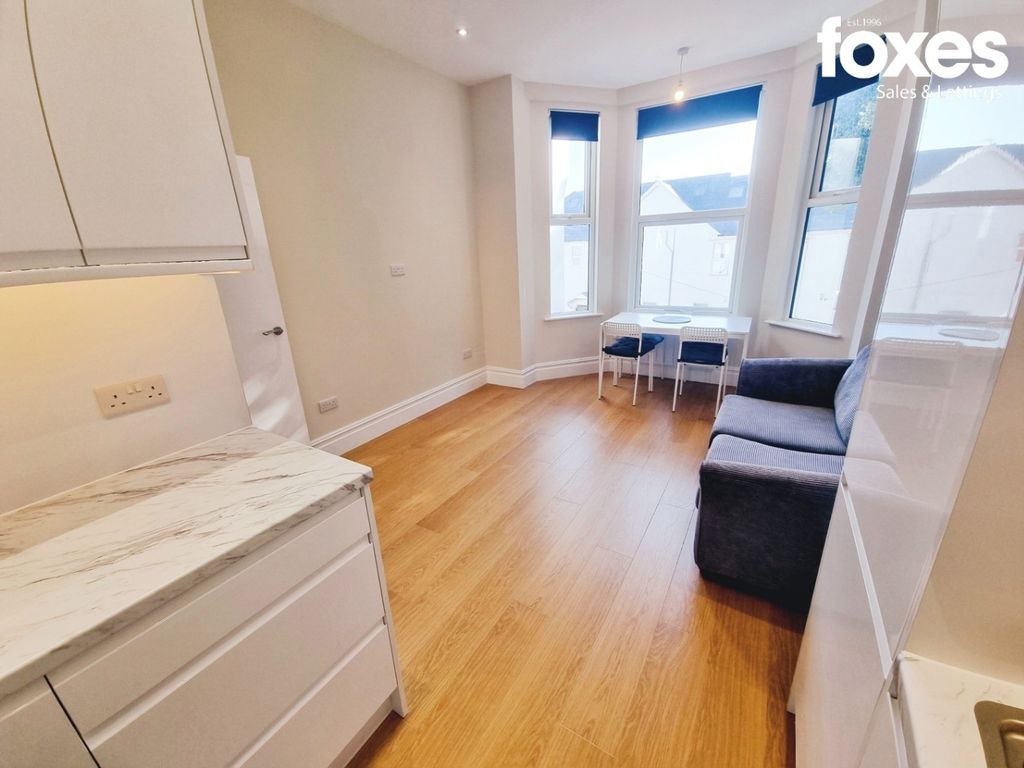 Property photo 3 of 9 3478984