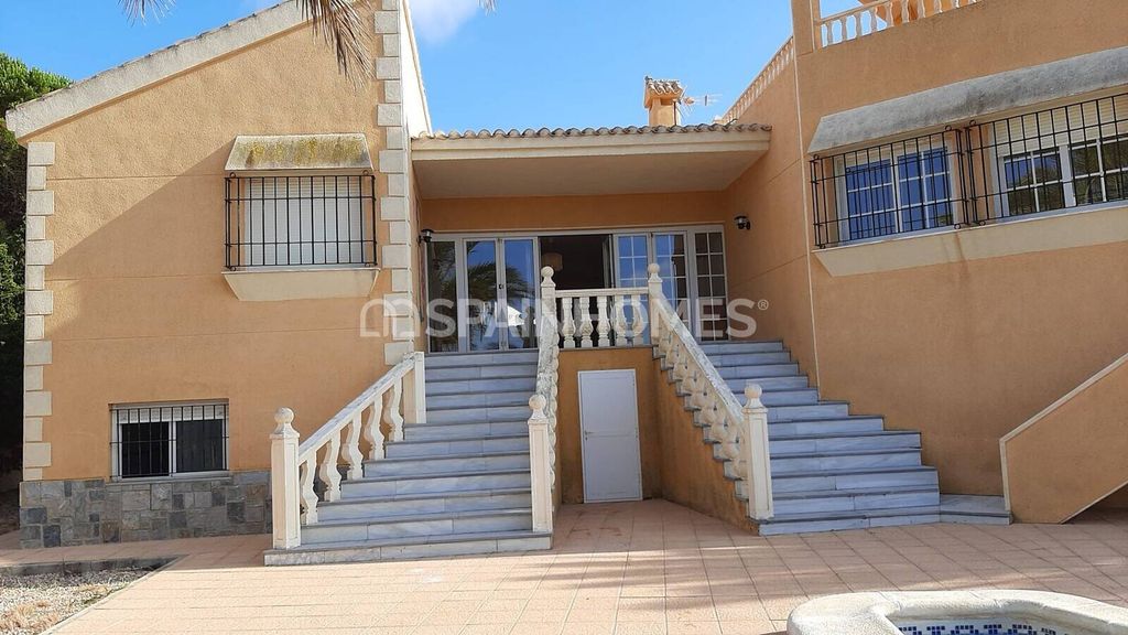 Property photo 2 of 48