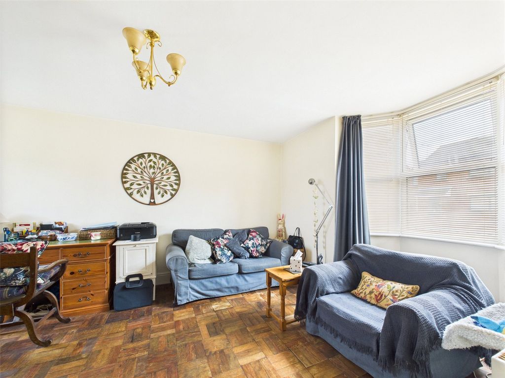 Property photo 3 of 18 Picture No. 03