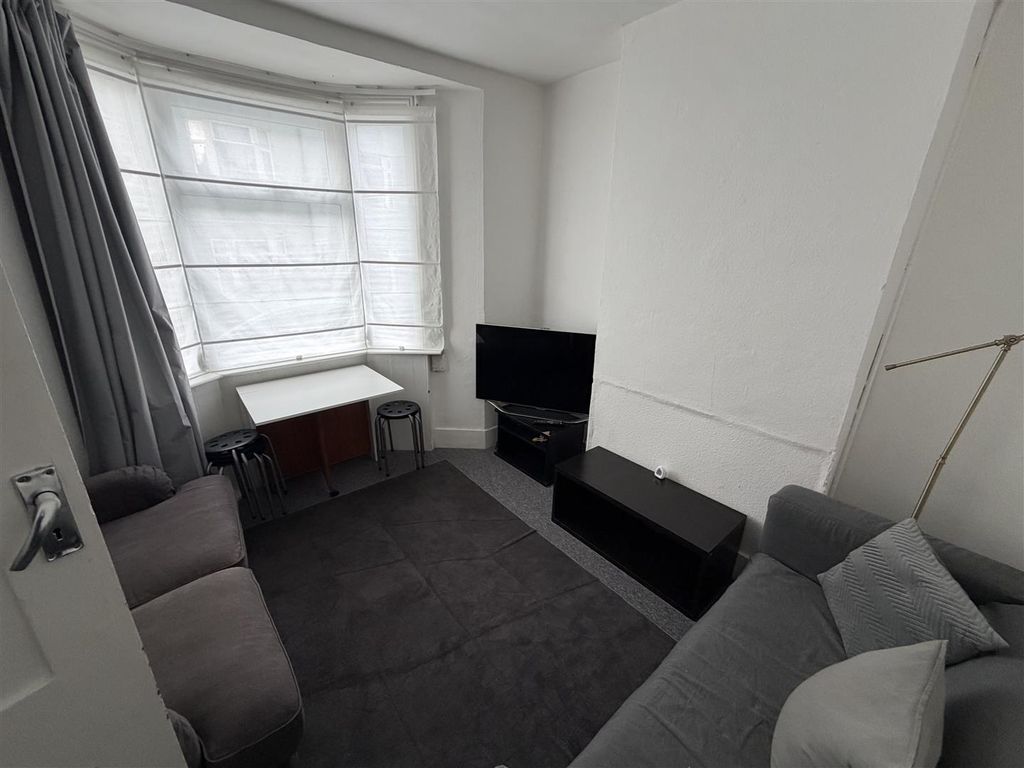 Property photo 3 of 10 Img_4517.Jpeg