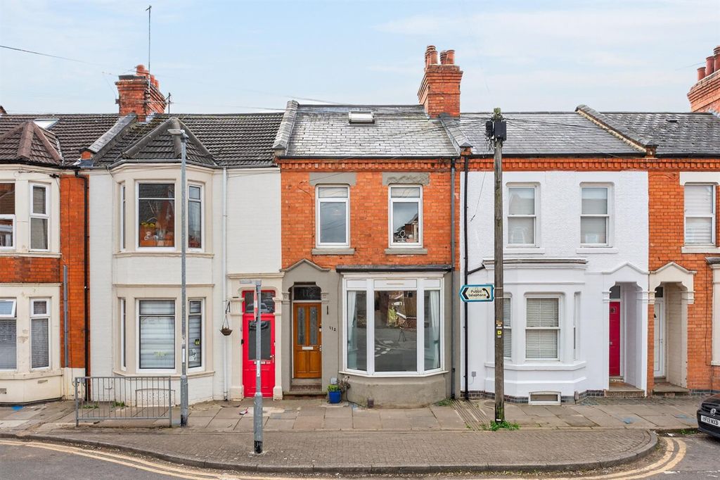 Property photo 1 of 18 112Adnittroadweb_01.Jpg