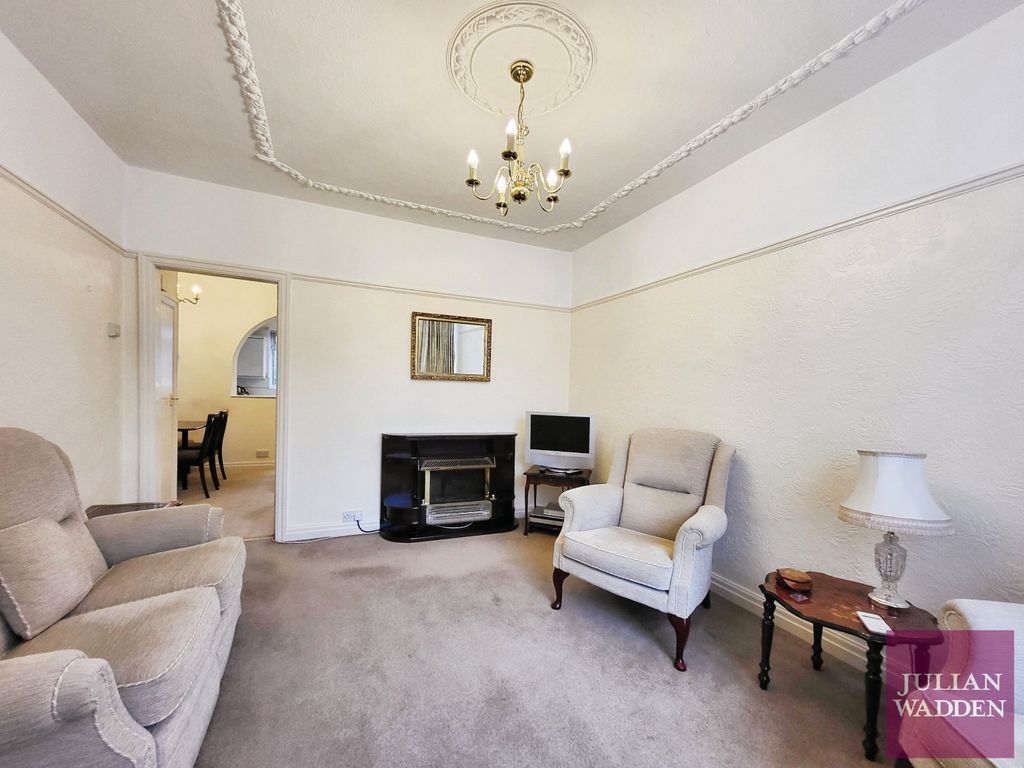 Property photo 2 of 19 Picture 2