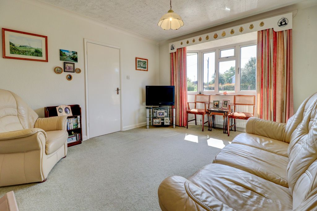 Property photo 2 of 12 Picture No. 08