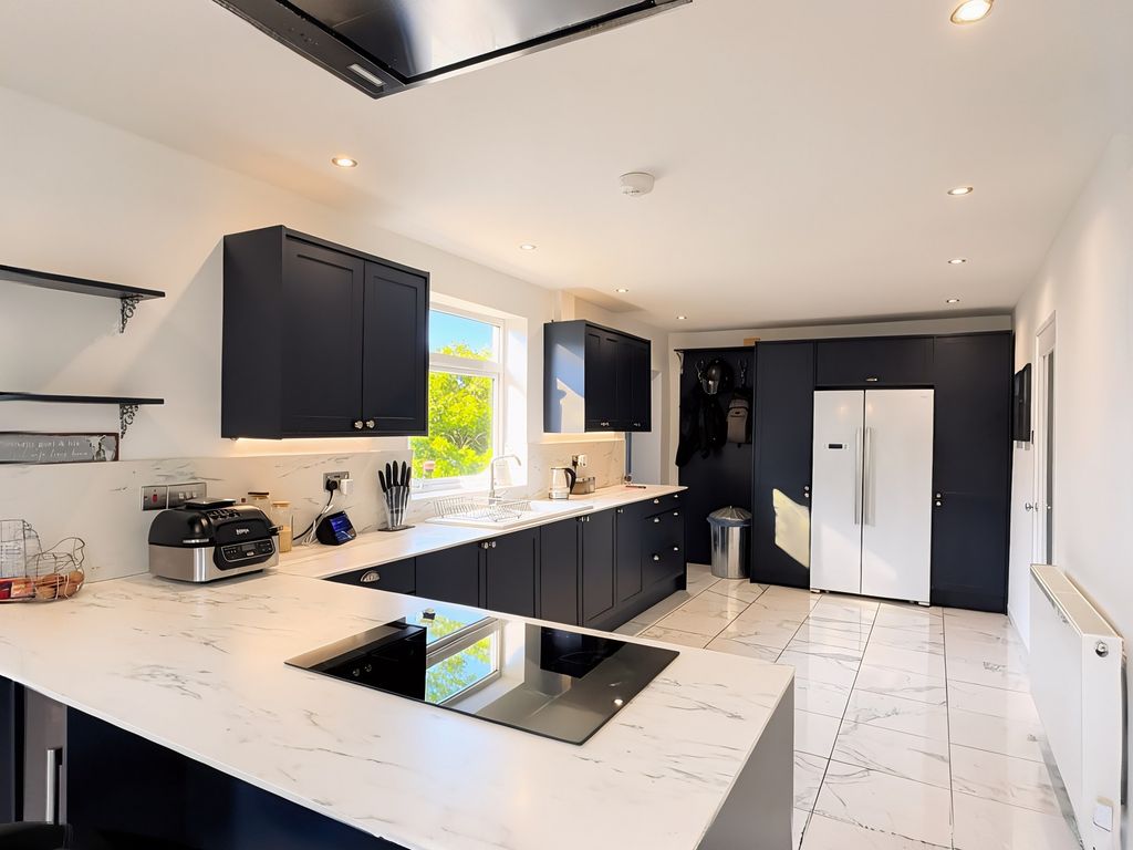 Property photo 2 of 21 Not Specified
