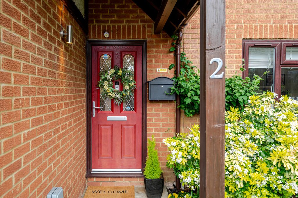 Property photo 3 of 46