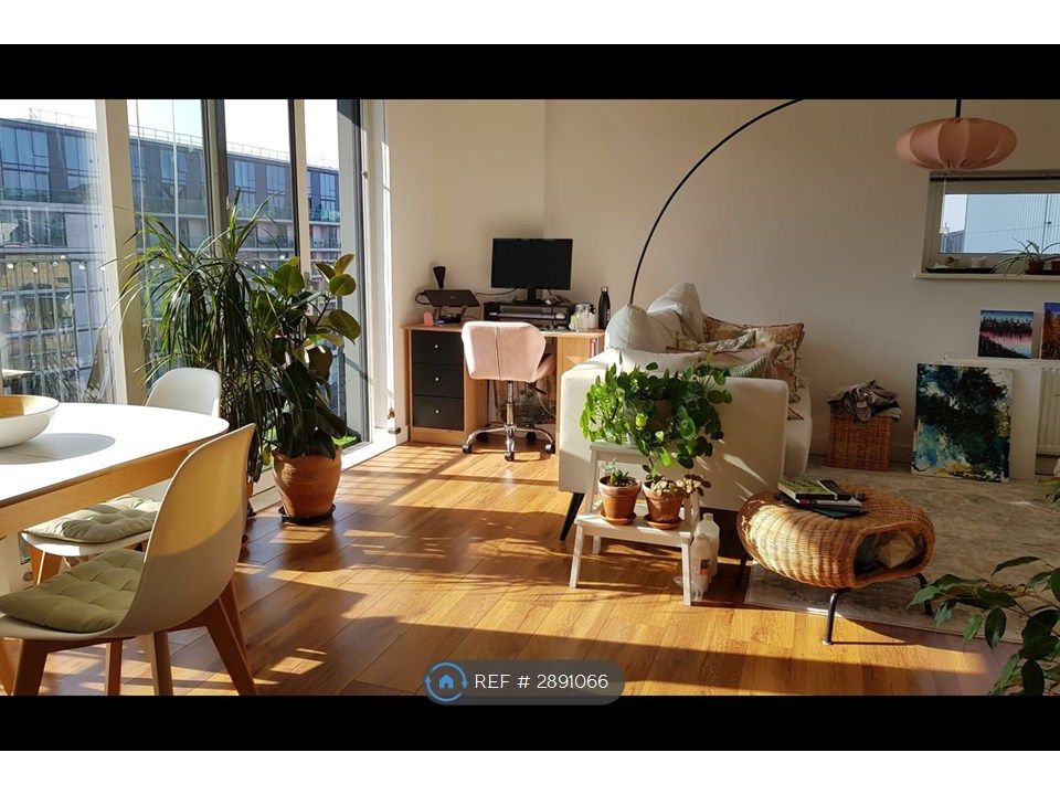 Property photo 1 of 25