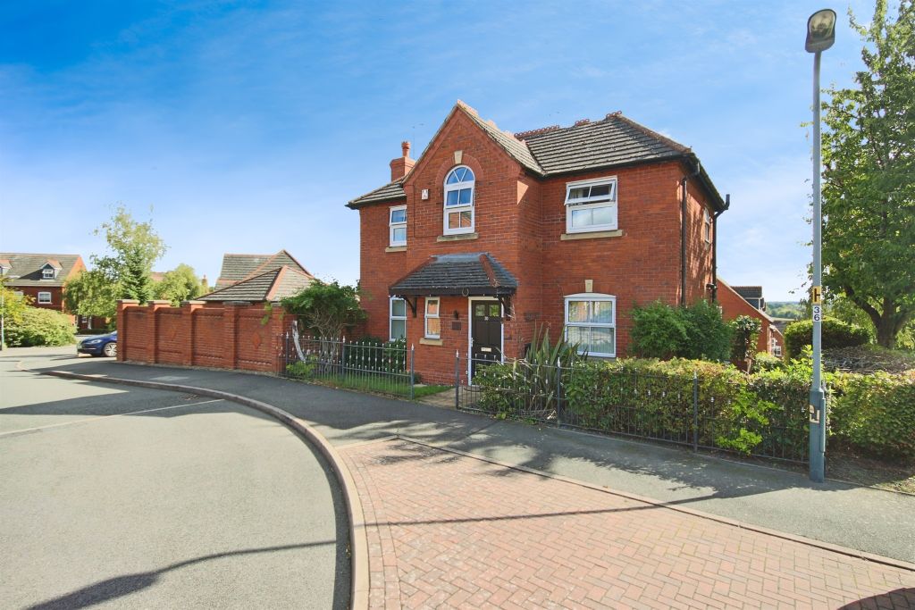 Property photo 1 of 18