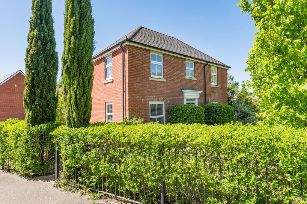 Property photo 1 of 19