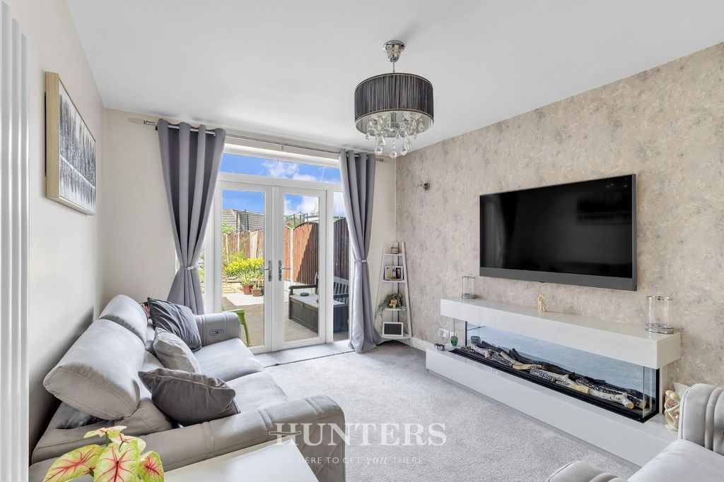 Property photo 1 of 23 Duffield Road (21).Jpg