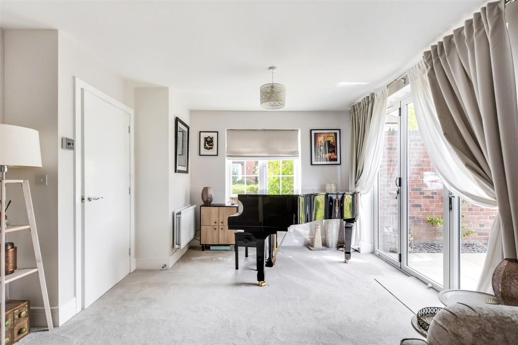 Additional image 9 of 3 bed detached house for saleBadger Vale, Wollaton, Nottingham NG8