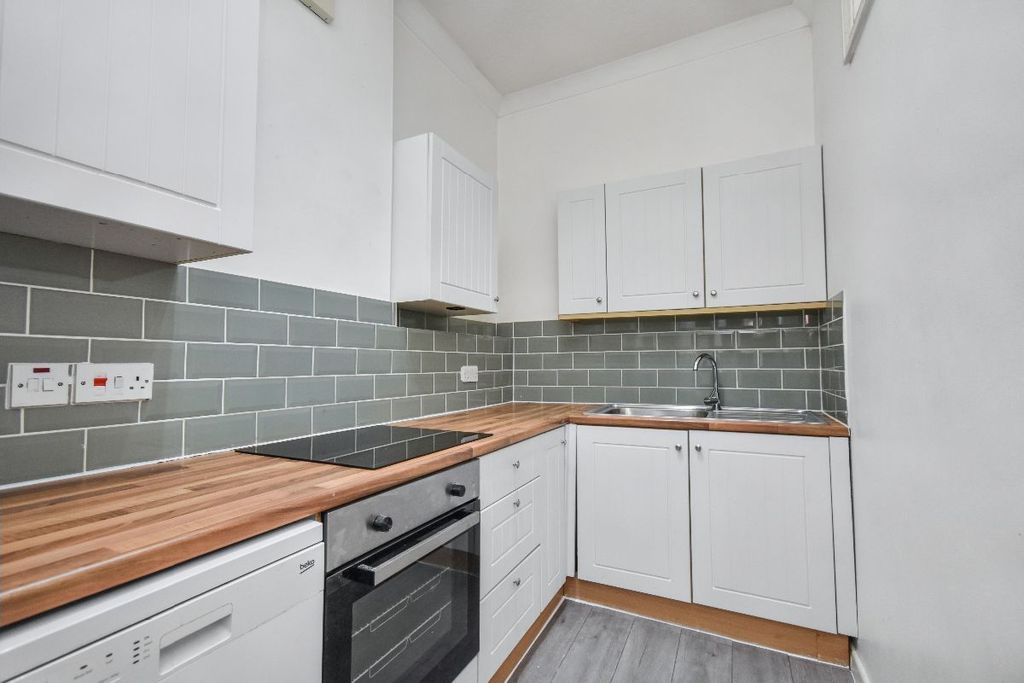 Additional image 11 of 2 bed flat for saleStation Road, Okehampton EX20