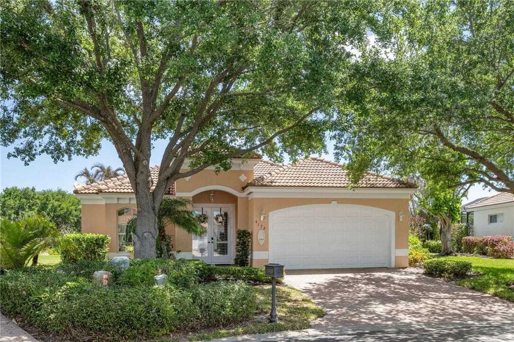 Property photo 1 of 31