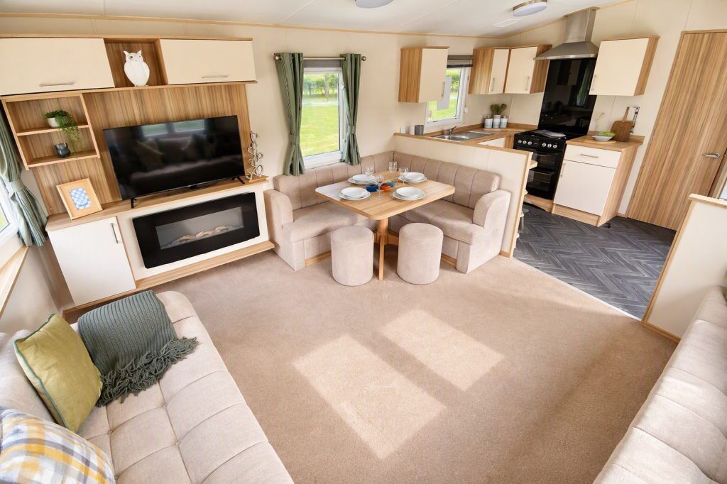 Property photo 3 of 8 Abi Hudson 2017 Car0059970 150996364.Jpeg