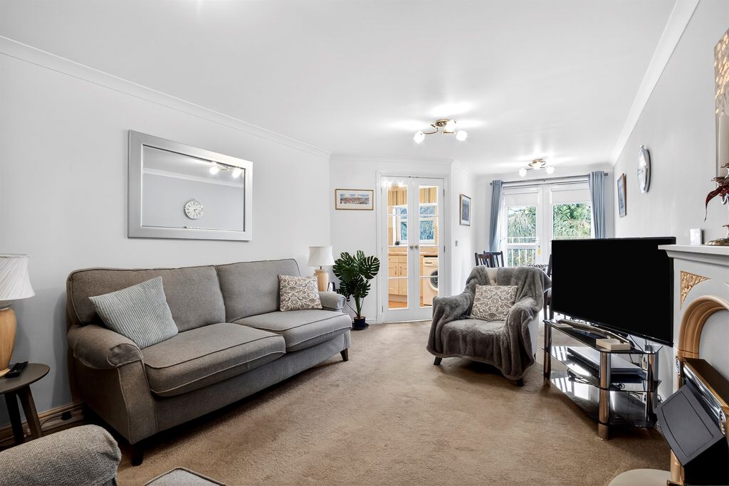 Property photo 2 of 17