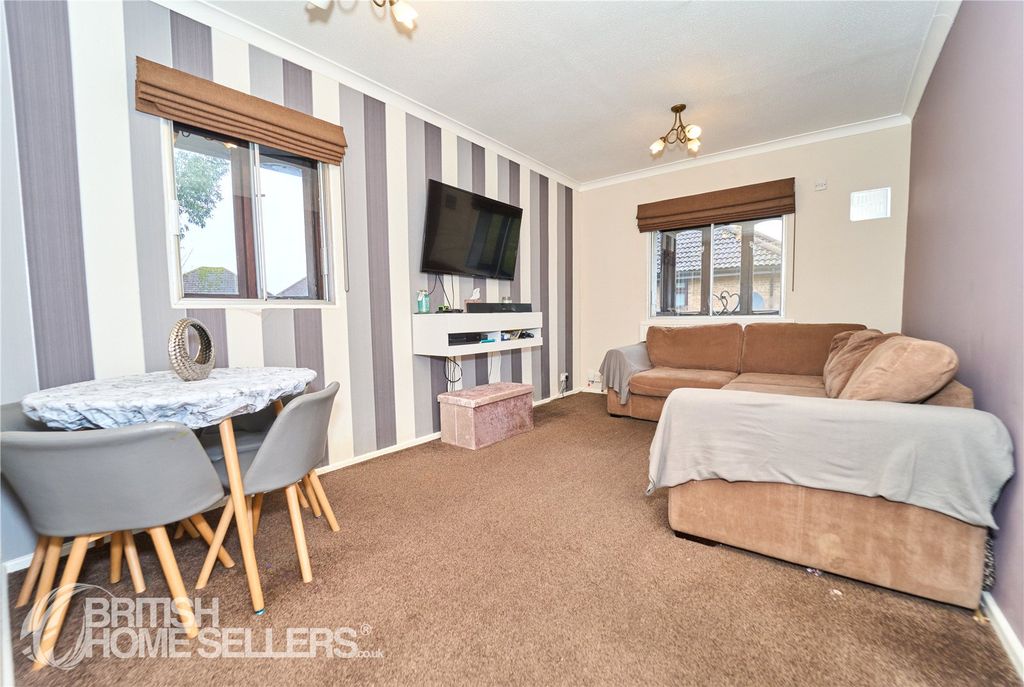 Property photo 2 of 12 Picture No. 07