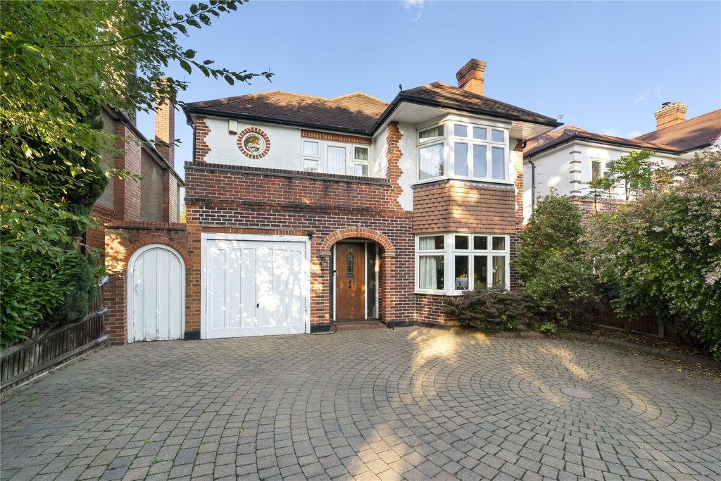 Property photo 1 of 16 External View