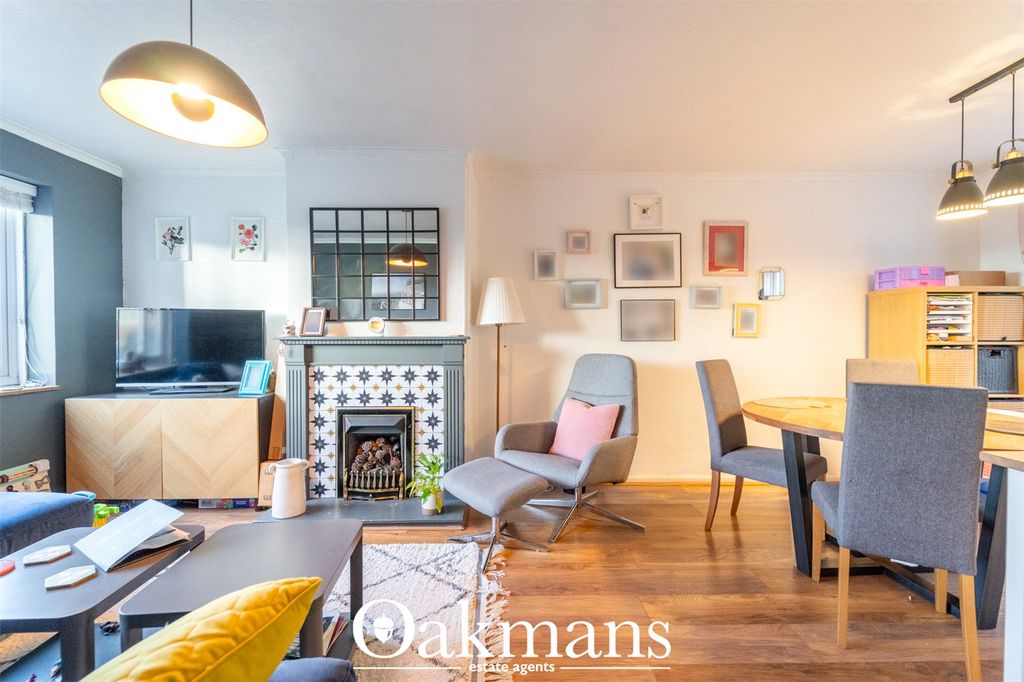 Property photo 2 of 32 Picture No. 26