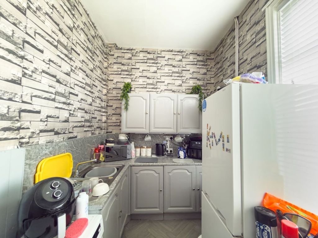 Property photo 3 of 10 Image 3