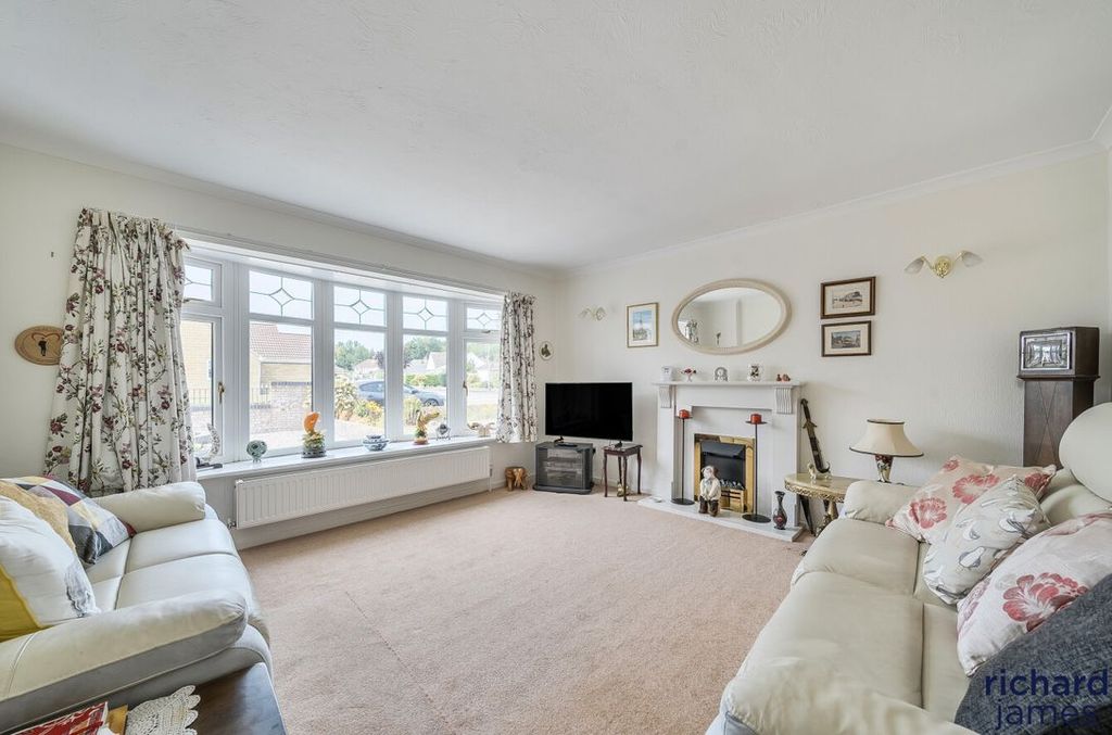 Property photo 3 of 20 94B94d651B184Ab3B0648c99c9Aa0d8F