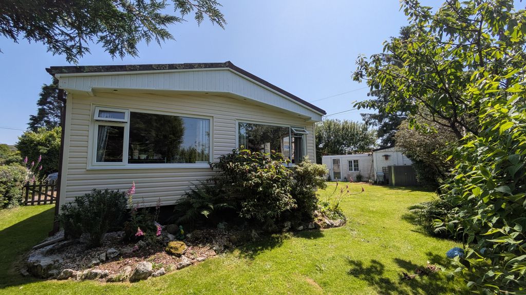 Property photo 1 of 27 Side Elevation