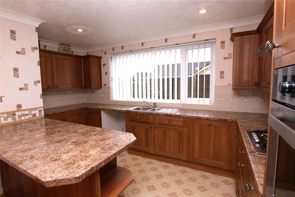 Property photo 3 of 10 Picture No. 10