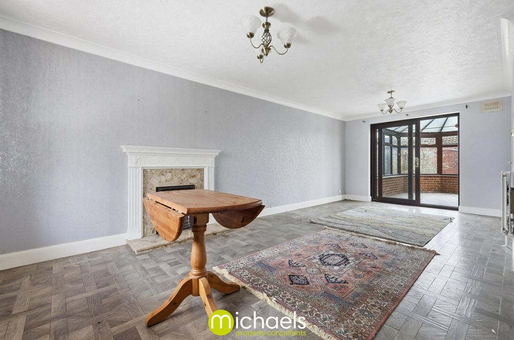 Property photo 3 of 23