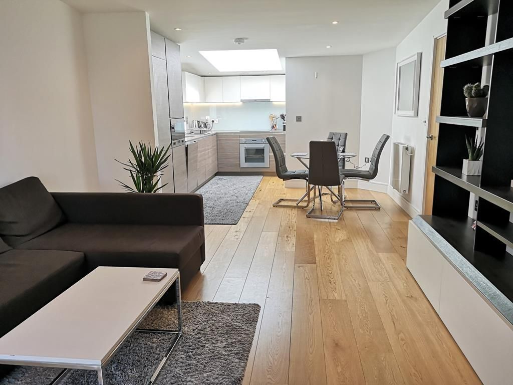 Property photo 3 of 8