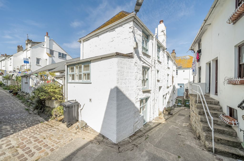 Property photo 1 of 16 1342390-1-68A9Db7...