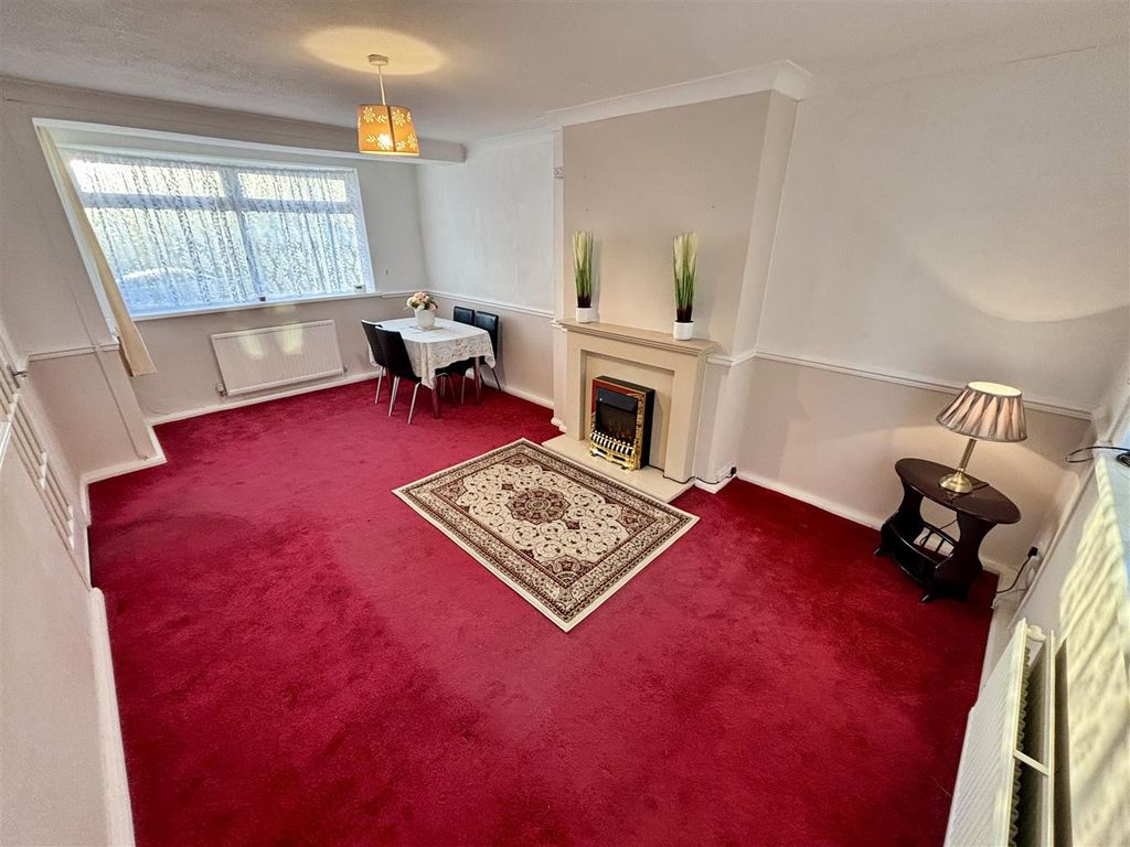 Property photo 2 of 12 Living Room