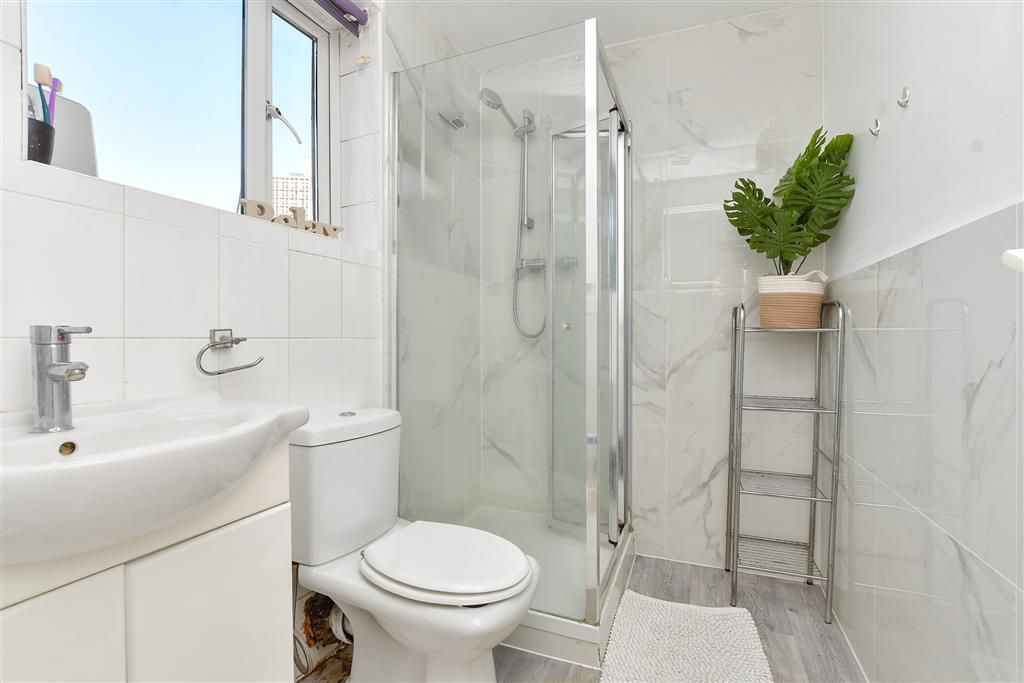 Property photo 3 of 12 Shower Room