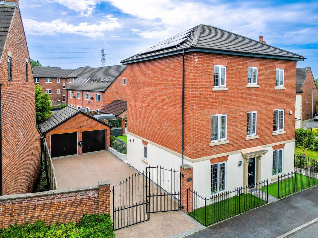Property photo 1 of 38