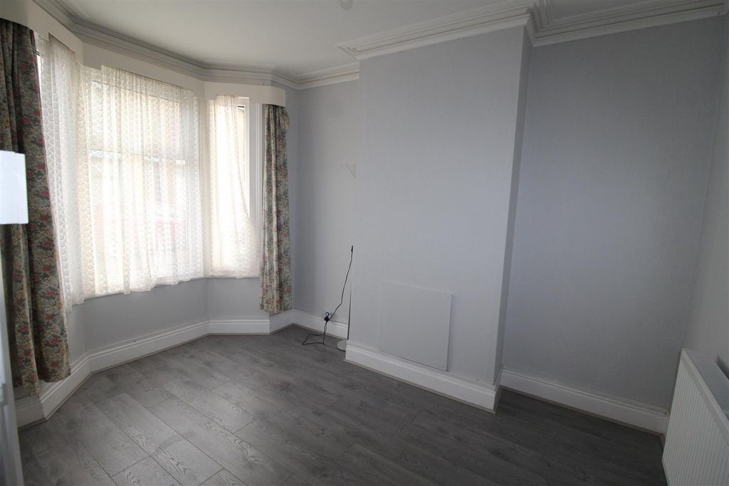 Property photo 2 of 15 Img_8332.Jpg