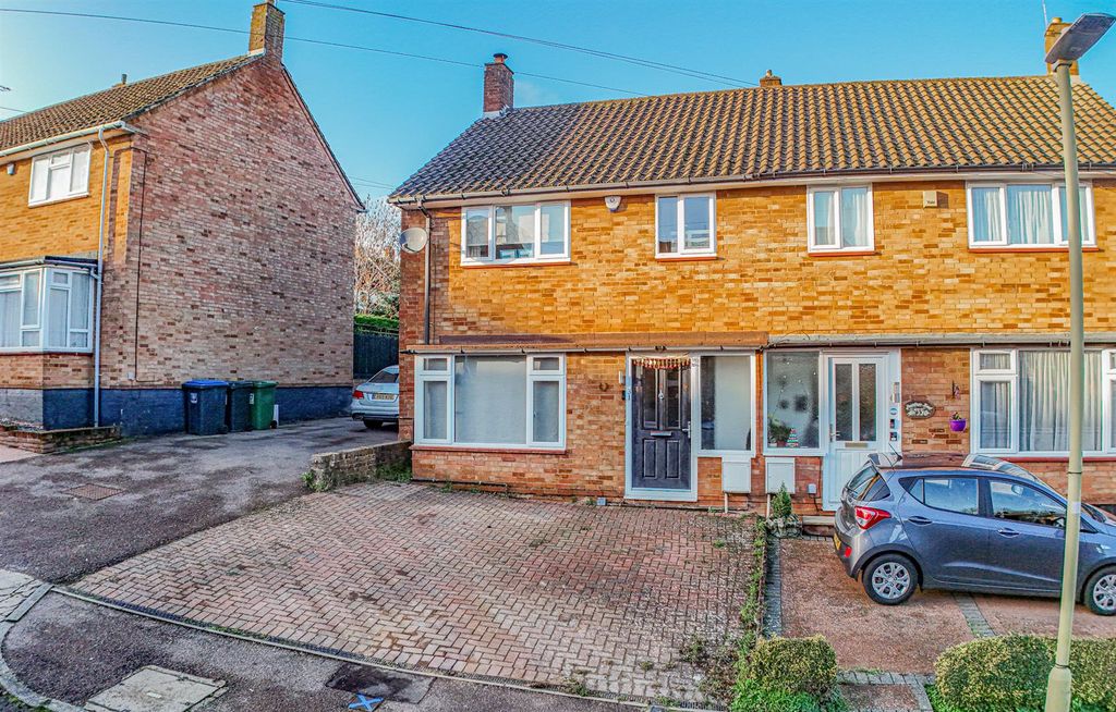 Property photo 3 of 38 Dji_20251219142002_0202_D.Jpg