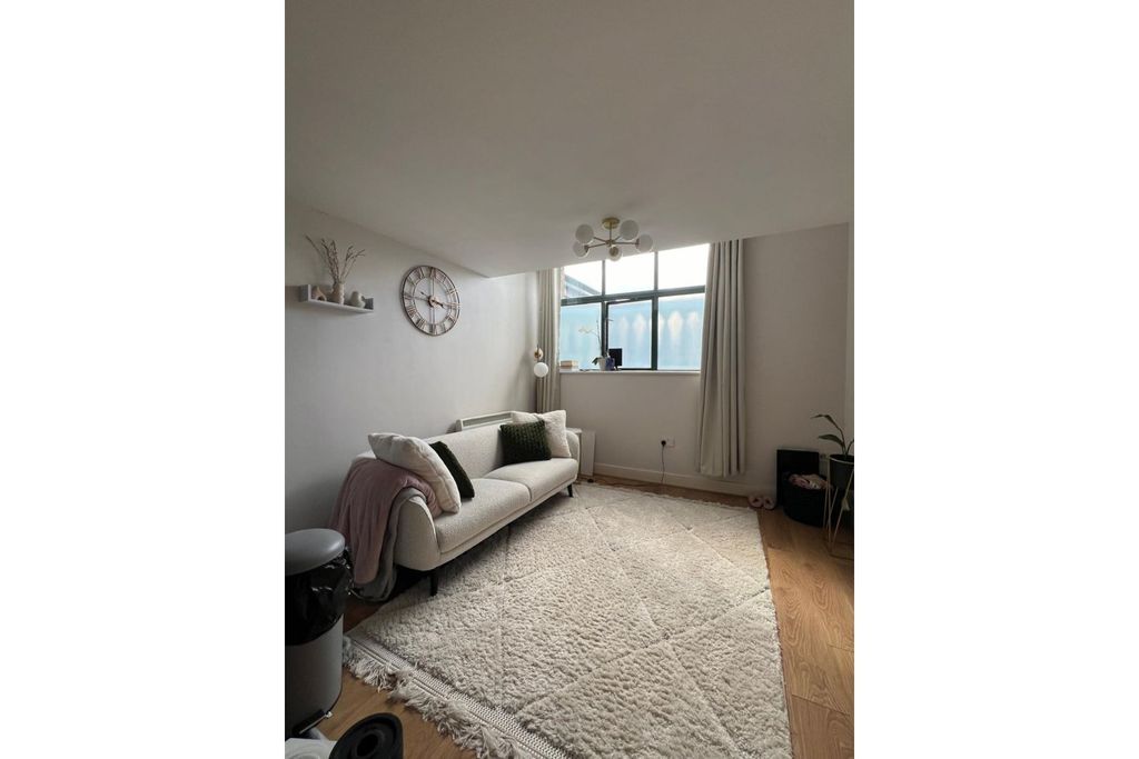 Property photo 2 of 13 Open Plan Living