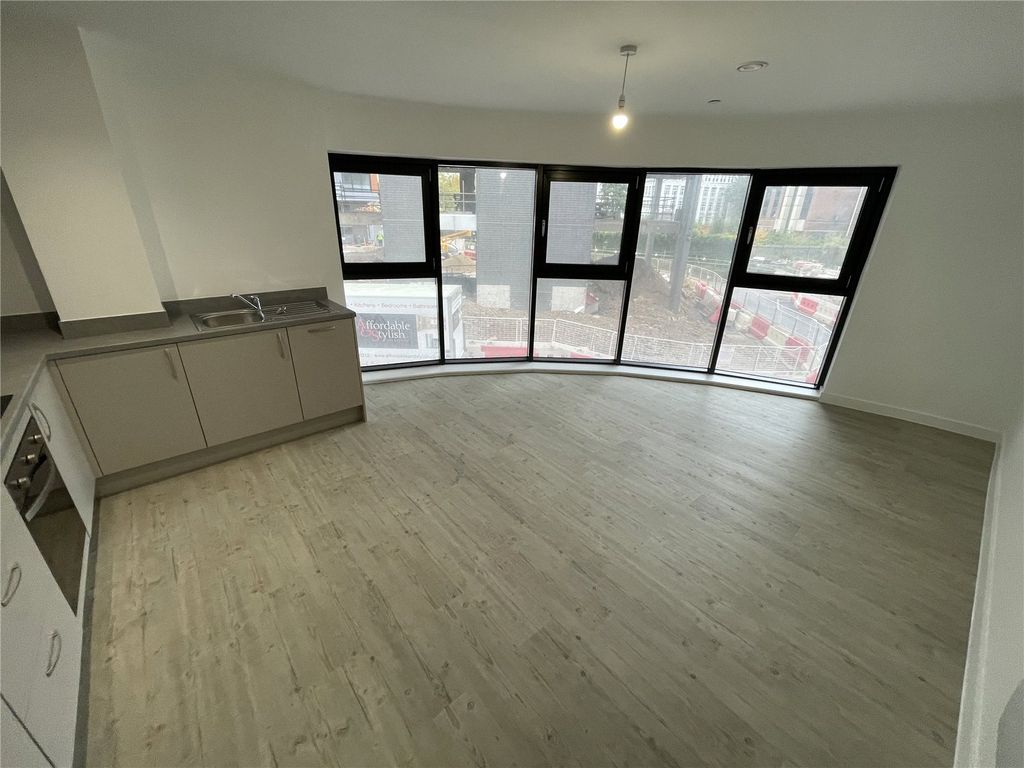 Property photo 1 of 5 Picture No. 04