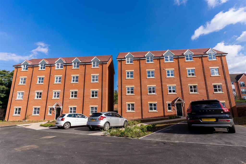 Property photo 1 of 11 Rbf00410-Edit.Jpg