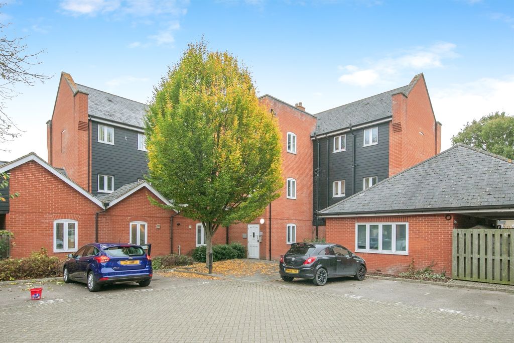 Property photo 1 of 16