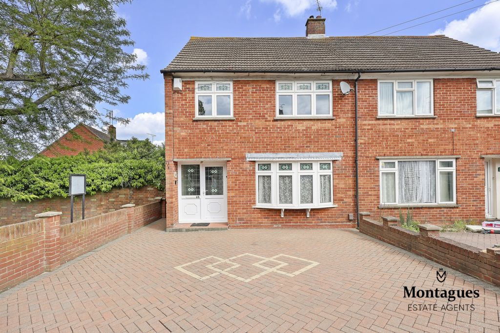 Property photo 1 of 23 Photo 22