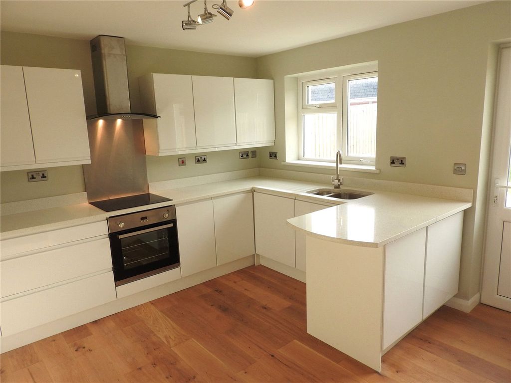 Property photo 2 of 9 Picture No. 02