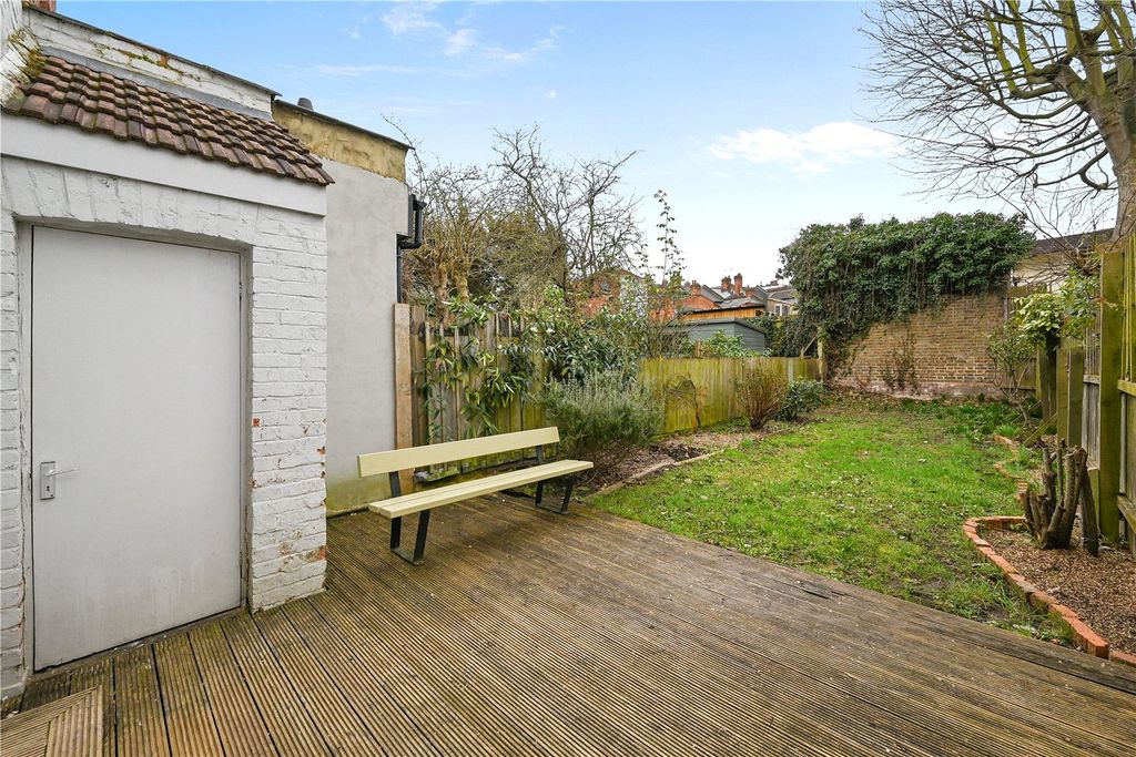 Property photo 2 of 8 Picture No. 06
