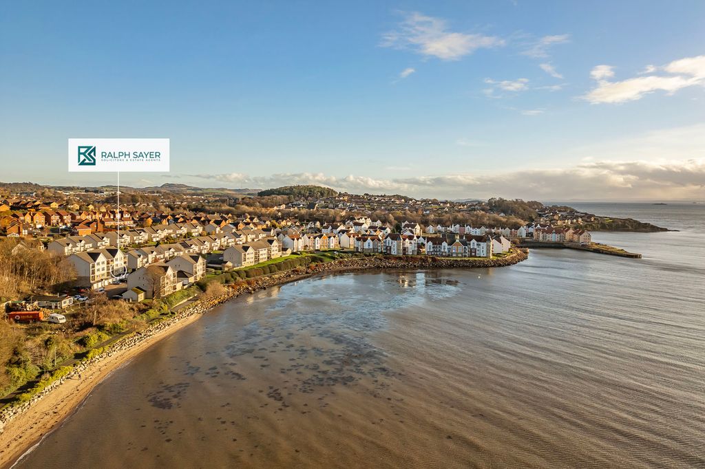 Property photo 2 of 15 Property Image 2