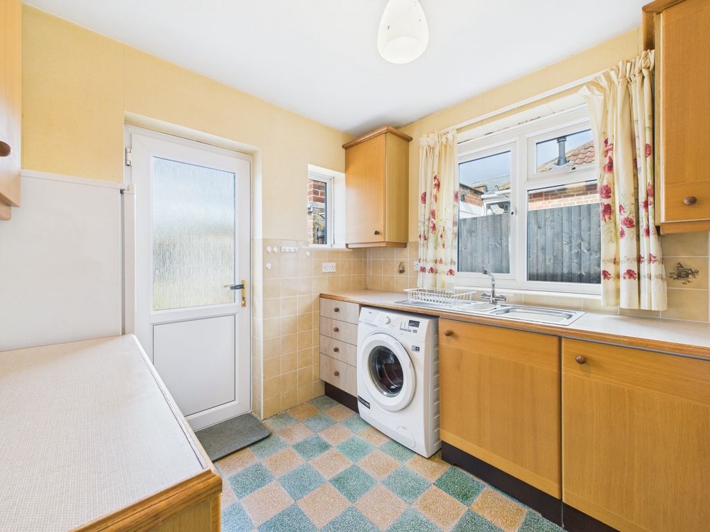 Property photo 3 of 13 Photo 8