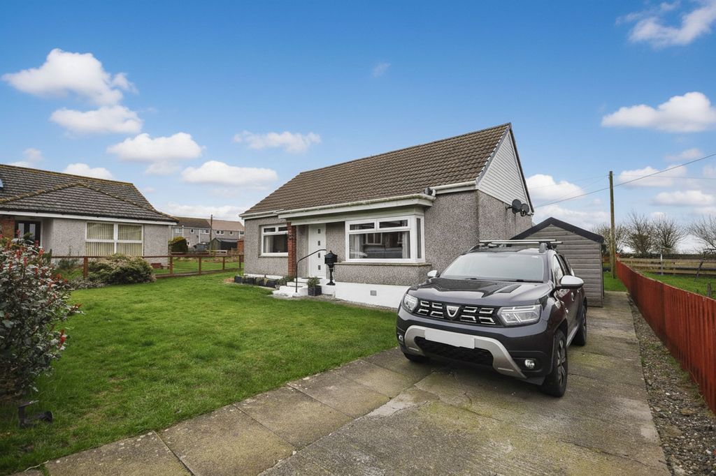 Property photo 1 of 27