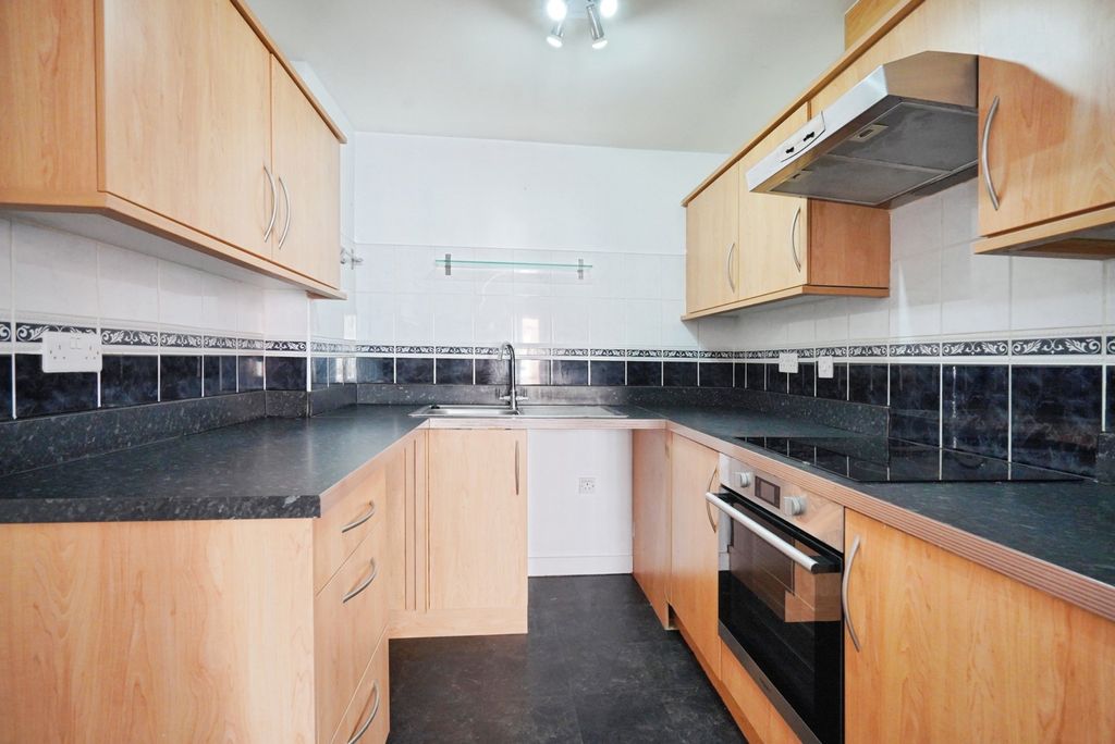Property photo 2 of 14 Pbox-Img.Jpg