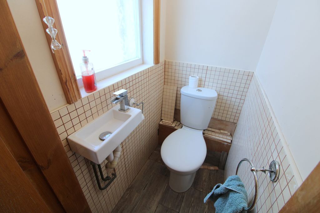 Additional image 12 of 4 bed terraced house for salePalace Avenue, Rhyl LL18