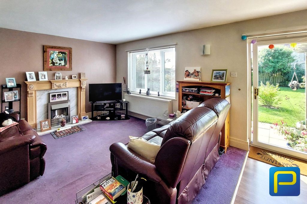 Property photo 3 of 27