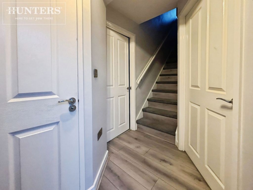 Property photo 2 of 15 Pbox-Img.Jpg