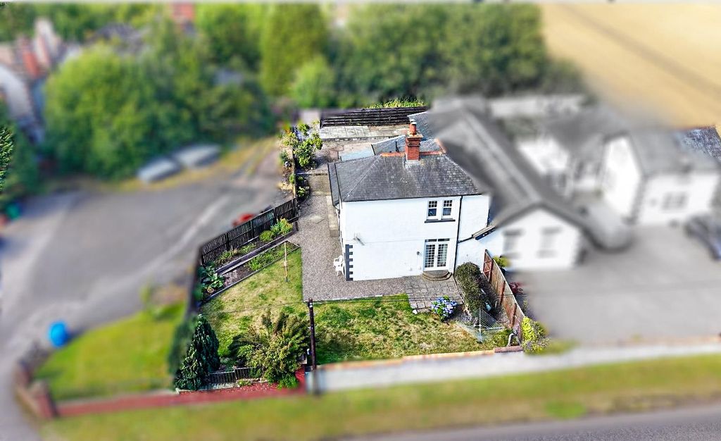 Property photo 3 of 30 C